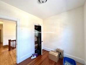 44 Harvest St, Unit 2 in Boston, MA - Building Photo - Building Photo