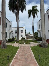 817 Tyler St in Hollywood, FL - Building Photo - Building Photo