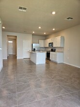 17653 Crescent Moon Lp in Lakewood Ranch, FL - Building Photo - Building Photo