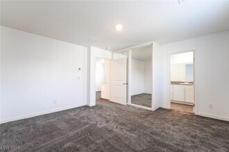 12743 Epperly St in Las Vegas, NV - Building Photo - Building Photo