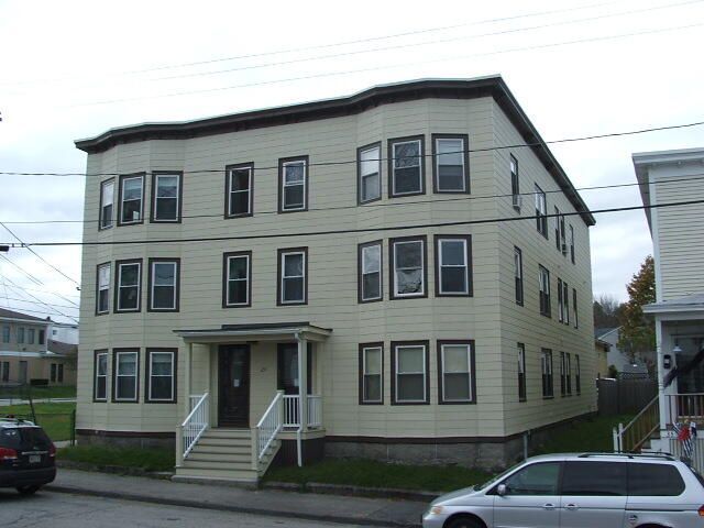 29 Cutts St in Biddeford, ME - Building Photo - Building Photo