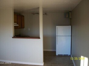 1038 E El Caminito Dr in Phoenix, AZ - Building Photo - Building Photo