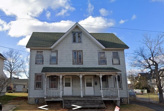 52 Elizabeth St