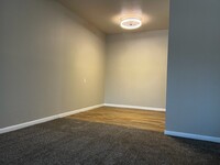 River Oaks Apartments photo'