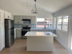 6313 Kimmy Ct in San Diego, CA - Building Photo - Building Photo