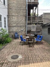 2057 N Sheffield Ave in Chicago, IL - Building Photo - Building Photo