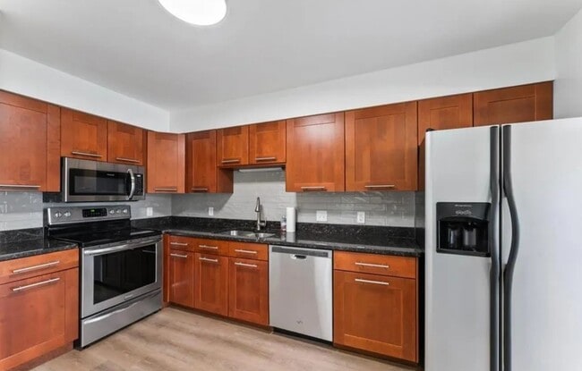 708 Preston Ct in Rochester Hills, MI - Building Photo - Building Photo