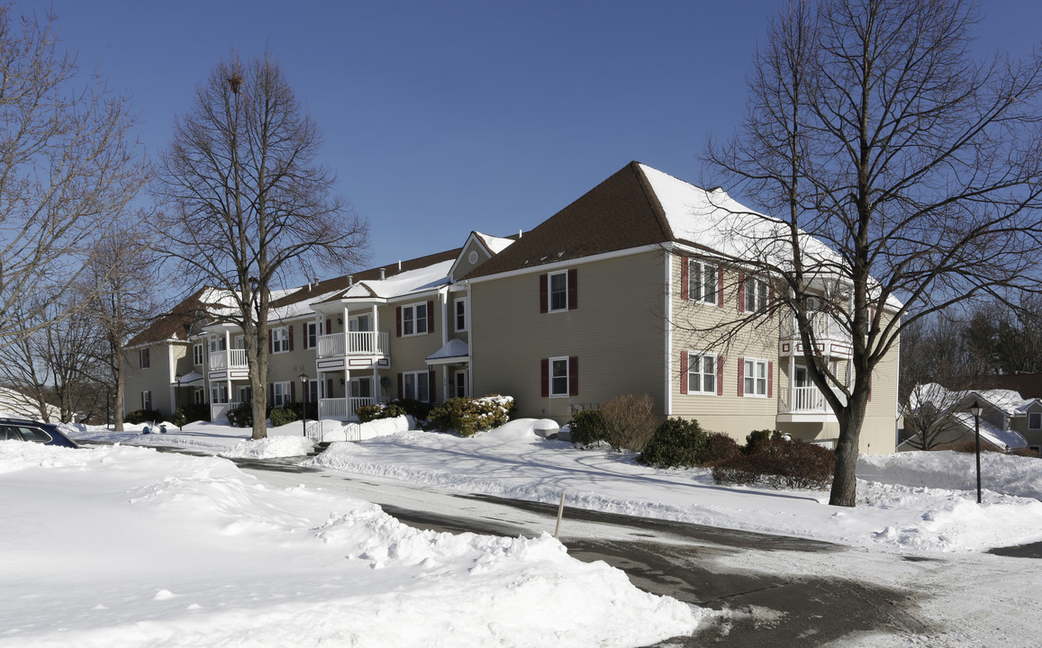 Laurette Sweeney Apartments in Manchester, NH - Building Photo