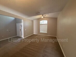 2103 Continental St in St. Cloud, FL - Building Photo - Building Photo