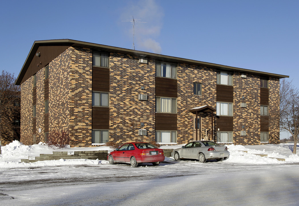 Parkview Apartments in St. Cloud, MN - Foto de edificio