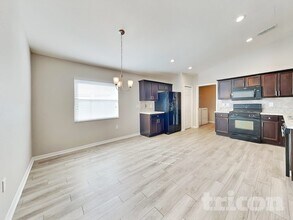 1920 Bretton Ridge Dr in Winter Haven, FL - Foto de edificio - Building Photo