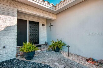 14665 Crown Dr in Largo, FL - Building Photo - Building Photo