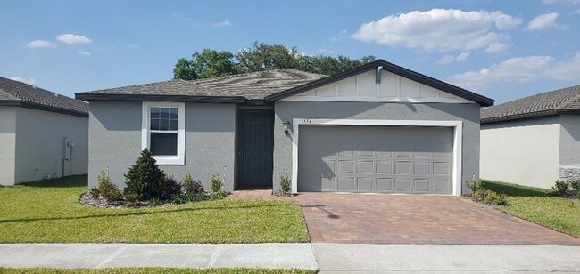 1194 Yumuri St in Winter Haven, FL - Building Photo - Building Photo