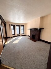 58 Roanoke Pky, Unit 2 in Buffalo, NY - Building Photo - Building Photo