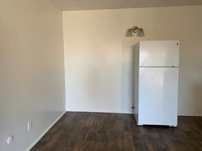 14271 Browning Ave, Unit R58 in Tustin, CA - Building Photo - Building Photo