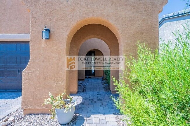 977 W Hesperaloe Ct in Oro Valley, AZ - Building Photo - Building Photo