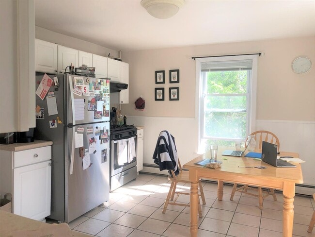 279 Pearl St, Unit 2L