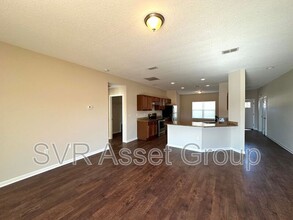 9296 Canary Ivy Ln in Jacksonville, FL - Building Photo - Building Photo