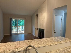 943 W Chatham St in Cary, NC - Building Photo - Building Photo