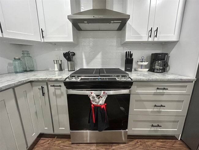 property at 4010 Chapman St