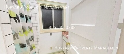 737 S 11th St in San Jose, CA - Foto de edificio - Building Photo