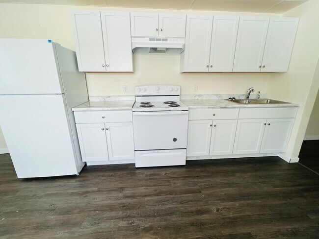 W558 Old U.S. 2 in Bark River, MI - Building Photo - Building Photo