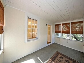 56 S Lawn Ave in Elmsford, NY - Building Photo - Building Photo