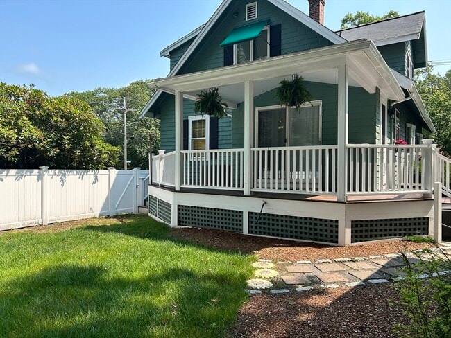500 Lowell St in Lexington, MA - Building Photo - Building Photo