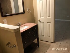 701 Live Oak Dr in Anna, TX - Foto de edificio - Building Photo