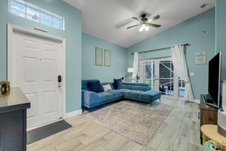 5959 Durango Dr in Wellington, FL - Building Photo - Building Photo