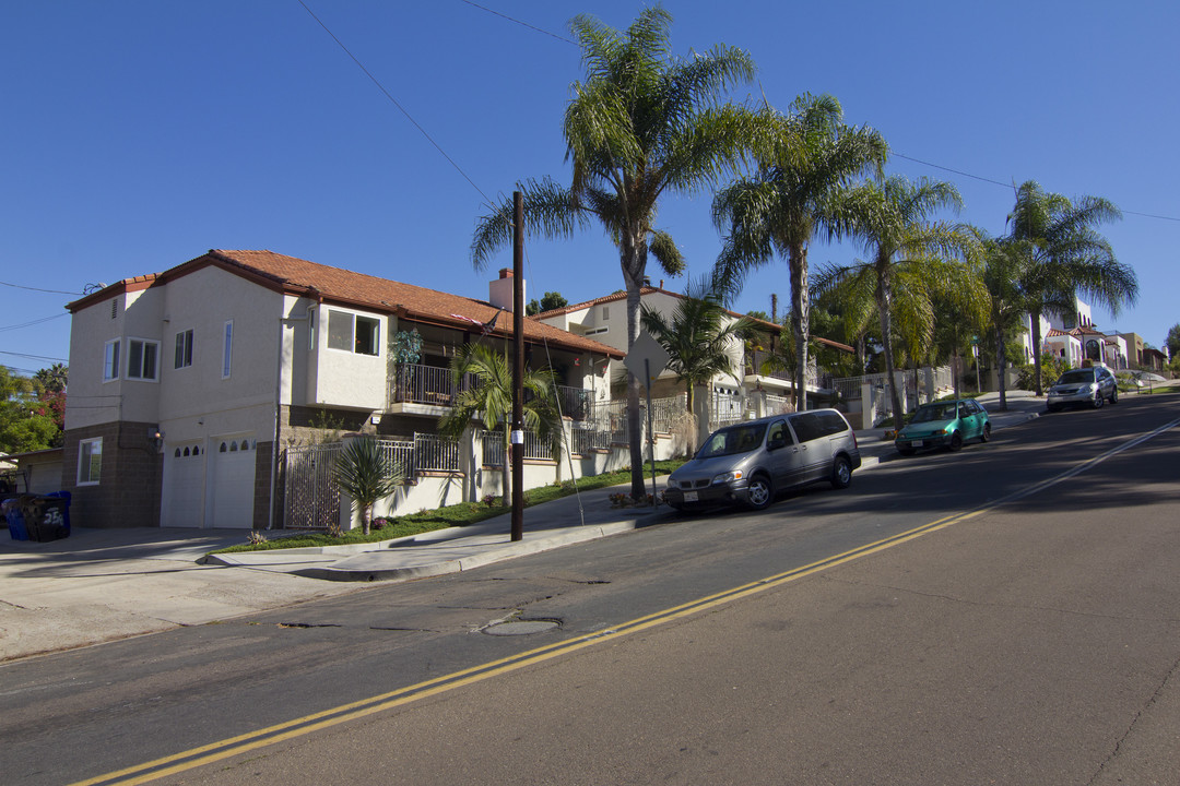 3400-3499 Villa Ter in San Diego, CA - Building Photo