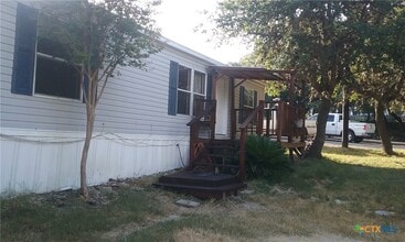 1430 Willow Dr in Canyon Lake, TX - Building Photo - Building Photo