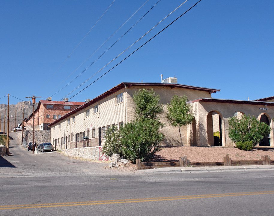 4905 N Copia St in El Paso, TX - Building Photo