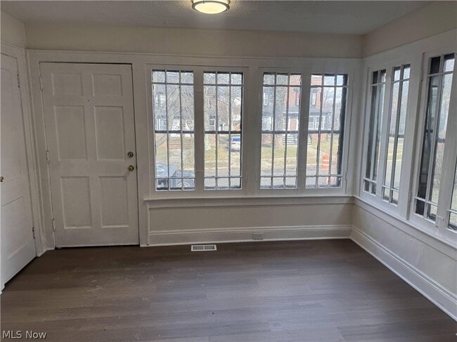 3242 Sycamore Rd in Cleveland Heights, OH - Building Photo - Building Photo