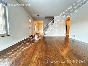 3809 Aikenside Ave in Cincinnati, OH - Building Photo - Building Photo
