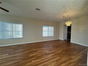 3323 N Ridge Ave in Bullhead City, AZ - Building Photo - Building Photo