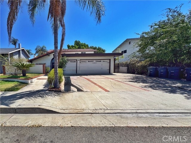 property at 353 S Heatherstone St