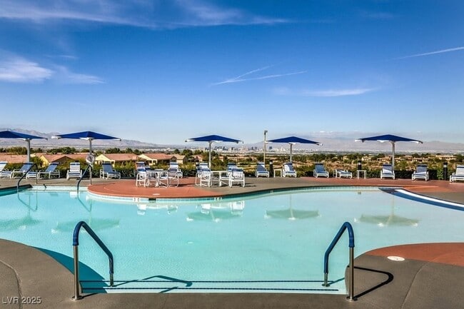 2147 Bannerwood St in Henderson, NV - Building Photo - Building Photo