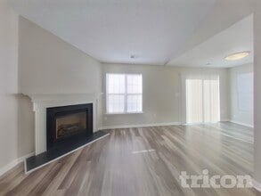 1041 Counselors Dr in Monroe, NC - Building Photo - Building Photo