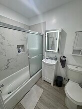 1023 N Gage Ave, Unit Casa Sebastian in Los Angeles, CA - Foto de edificio - Building Photo