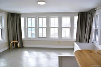 2303 Lucas Turnpike in High Falls, NY - Building Photo - Building Photo