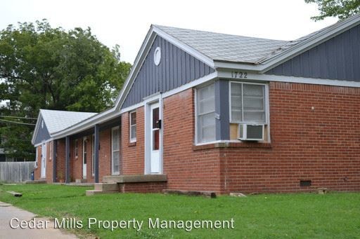 1722 N Holyoke St in Wichita, KS - Foto de edificio
