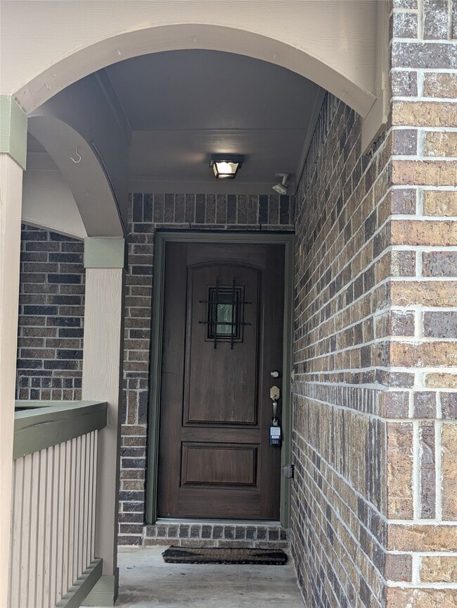 property at 18918 Bluestone Hollow Ln