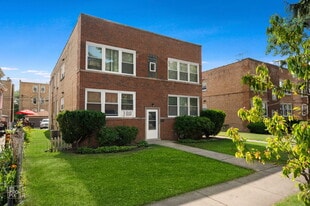 9115 Lamon Ave in Skokie, IL - Building Photo