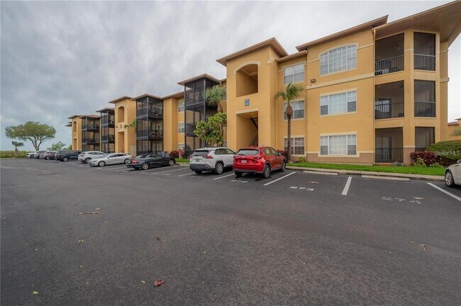 4345 Bayside Village Dr in Tampa, FL - Building Photo - Building Photo