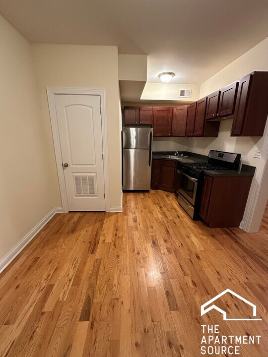 347 Park Ave in Glencoe, IL - Building Photo