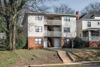 Dana Apartments in Birmingham, AL - Foto de edificio - Building Photo