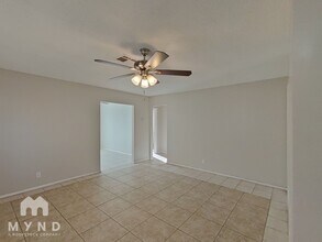 1368 S Christy Ln in Las Vegas, NV - Building Photo - Building Photo