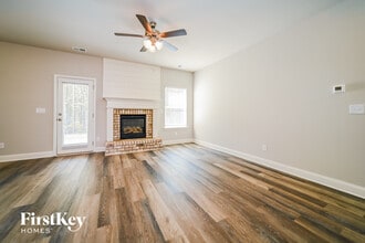 206 Cheshire Dr in Griffin, GA - Building Photo - Building Photo