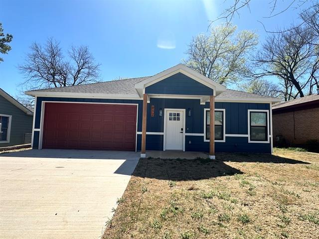 property at 612 W Walker St